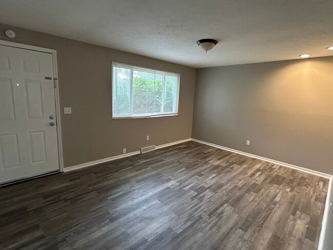 11313 Templeton Dr in Cincinnati, OH - Building Photo - Building Photo