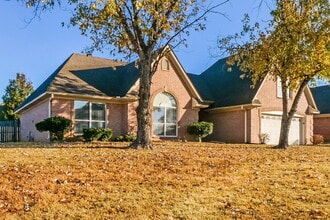 13102 Braybourne Pl in Olive Branch, MS - Building Photo - Building Photo