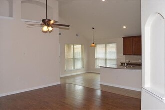 544 Braewick Dr in Fort Worth, TX - Building Photo - Building Photo