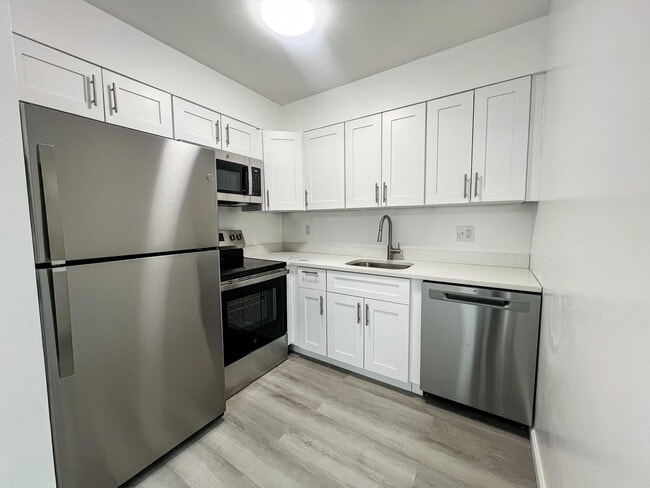 property at 737 Cove Rd