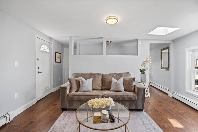 property at 1 Telegraph St