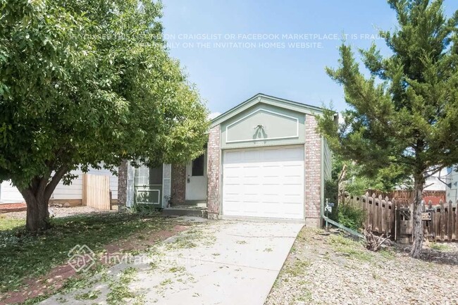 property at 17865 E Bethany Pl