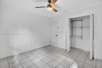 1864 NW 28th St in Miami, FL - Building Photo - Building Photo