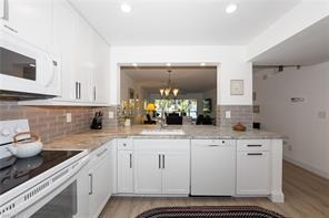 1330 Yesica Ann Cir-Unit -I-105 in Naples, FL - Building Photo - Building Photo