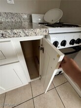 2452 Stella St in Ft. Myers, FL - Building Photo - Building Photo