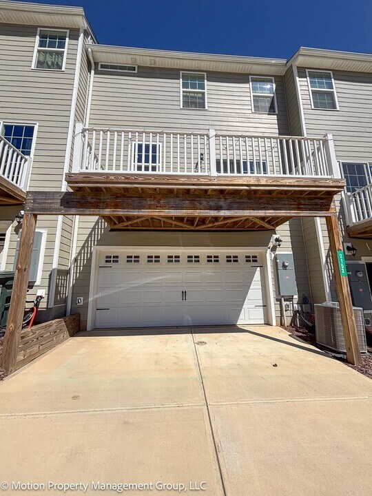 2152 Tupelo Grove Ln in Gastonia, NC - Building Photo