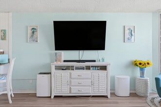 8817 S Thomas Dr, Unit SI FL6-ID1429757P in Panama City Beach, FL - Building Photo - Building Photo