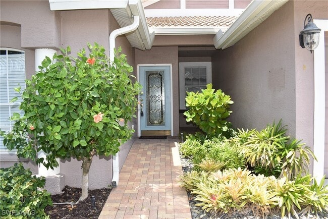 25817 Pebblecreek Dr in Bonita Springs, FL - Building Photo - Building Photo