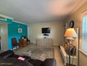 3322 N Key Dr in North Fort Myers, FL - Building Photo - Building Photo