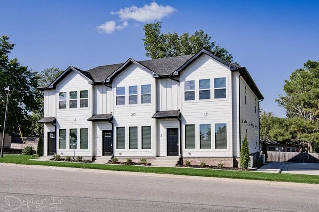 property at 309 E 3rd St