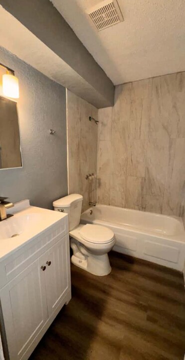 1143 Whitaker Dr in Memphis, TN - Building Photo
