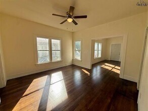 1612 14th St in Wichita Falls, TX - Building Photo - Building Photo