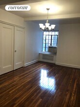 5 Tudor City Pl in New York, NY - Foto de edificio - Building Photo