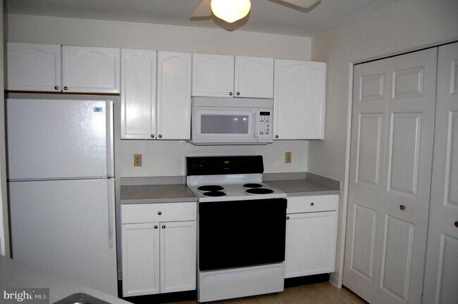 8200 Blue Heron Dr-Unit -1B in Frederick, MD - Building Photo - Building Photo