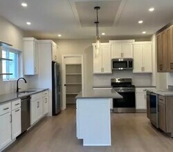 62 Soundview Ave, Unit 62 in Fairfield, CT - Building Photo - Building Photo