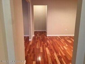 436 Larch St in Scranton, PA - Building Photo - Building Photo