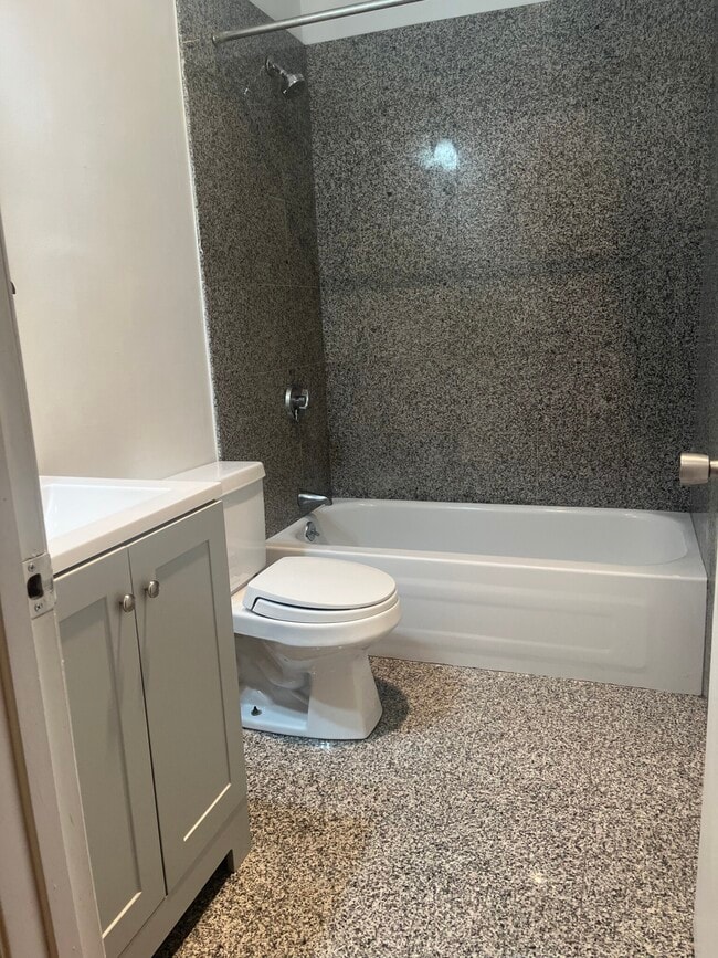 600 Columbia Rd, Unit 6001 in Boston, MA - Building Photo - Building Photo