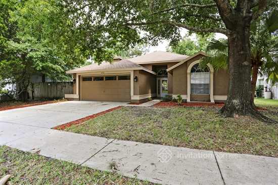 4710 Mill Run Dr in New Port Richey, FL - Foto de edificio - Building Photo