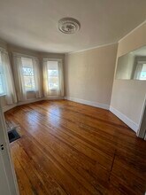 53 Farragut Rd, Unit Apartment 2 in Boston, MA - Building Photo - Building Photo