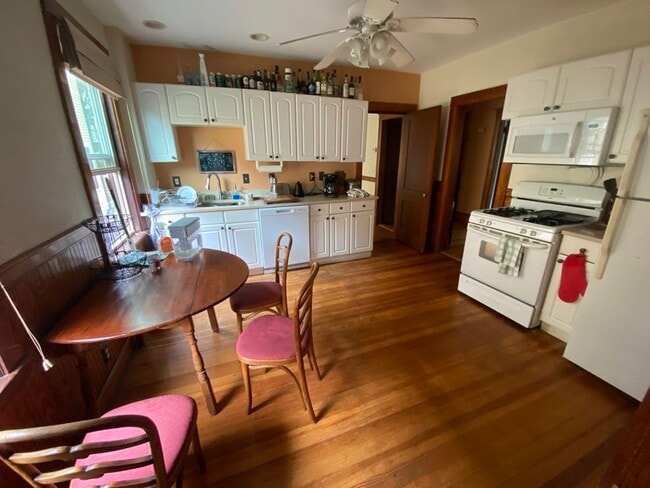 property at 33 Iroquois St