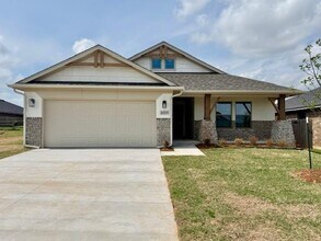 3209 Pagoda Pead Dr in Yukon, OK - Building Photo - Building Photo