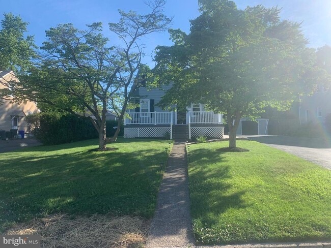 property at 32 Norwyn Rd