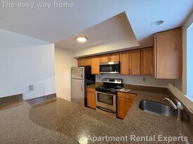 345 Franklin St, Unit #308 in Cambridge, MA - Building Photo