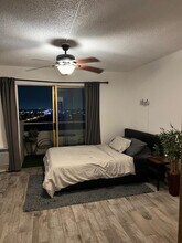 7904 West Dr in North Bay Village, FL - Foto de edificio - Building Photo
