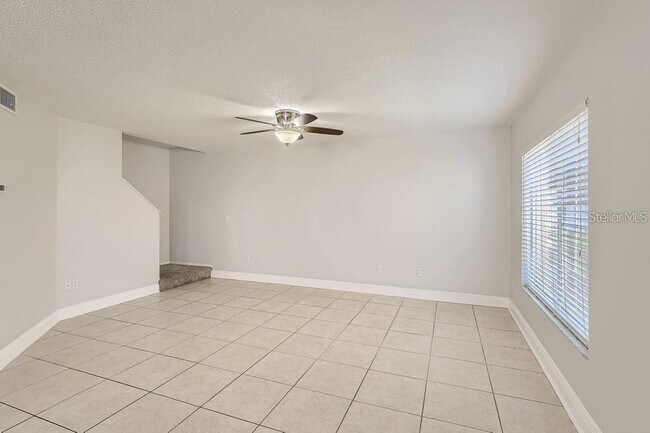 2023 Fluorshire Dr in Brandon, FL - Building Photo - Building Photo