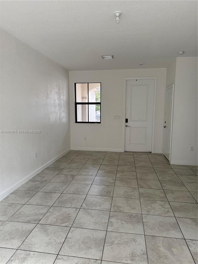 25180 SW 114th Ave in Homestead, FL - Building Photo - Building Photo