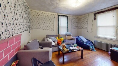 9 R Winship St in Boston, MA - Building Photo - Building Photo