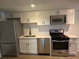 1718 N Campbell Ave, Unit G in Chicago, IL - Building Photo