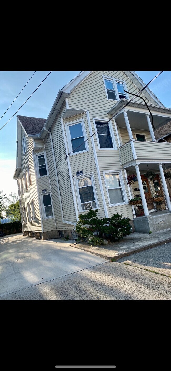 44 Maltby Pl Rentals in New Haven, CT