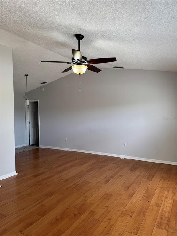 1560 Bavon Dr in Deltona, FL - Building Photo - Building Photo