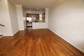 2318 Naomi St in Houston, TX - Building Photo - Building Photo