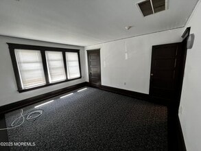 73 Shrewsbury Ave in Red Bank, NJ - Building Photo - Building Photo