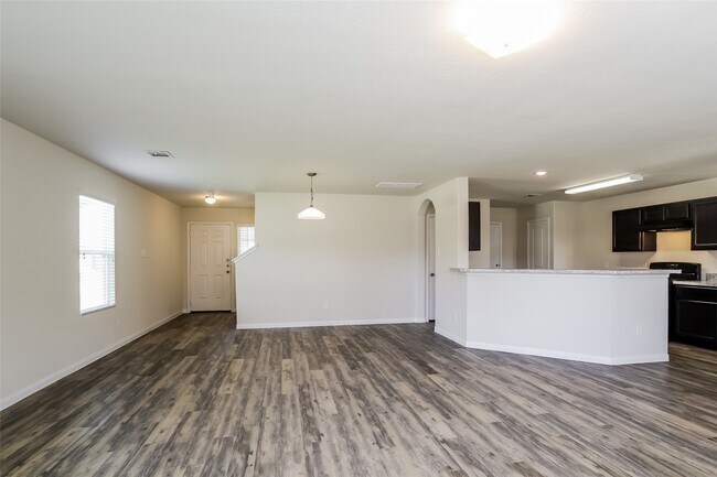 12039 Munich Dr in Houston, TX - Building Photo - Building Photo