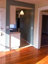 511 Admiral St in Providence, RI - Building Photo