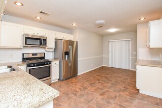 10319 Tablerock Dr in Houston, TX - Building Photo - Building Photo