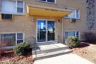 1122 N 32nd Ave in Melrose Park, IL - Building Photo - Building Photo