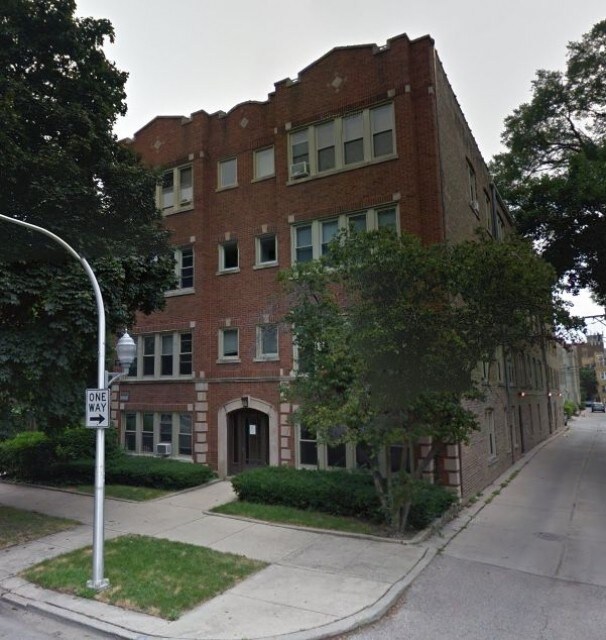 3915 N Janssen Ave-Unit -3921-2S in Chicago, IL - Building Photo
