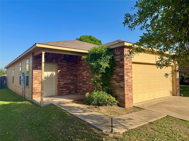 property at 5716 Knoll Pines Pass