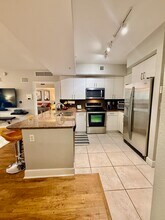 1830 Radius Dr in Hollywood, FL - Building Photo - Building Photo