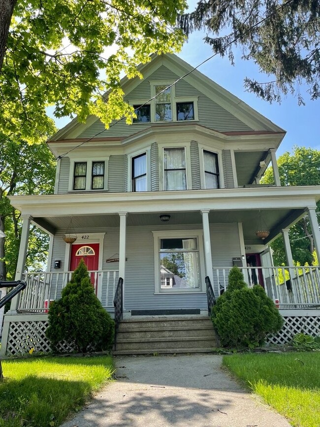 property at 420-422 Douglas St