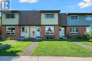 6247 Sundown Crescent in Ottawa, ON - Building Photo