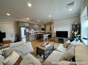 31 Orleans St in Boston, MA - Building Photo - Building Photo
