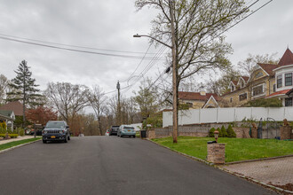 167 Nevada Ave in Staten Island, NY - Building Photo - Building Photo