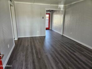 324 W Pasadena Ave in Phoenix, AZ - Building Photo - Building Photo