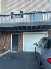 2121 S Greenwood Dr in Johnson City, TN - Building Photo - Building Photo