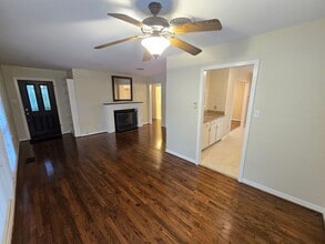 3988 Beechwood Ln in Dallas, TX - Building Photo - Building Photo